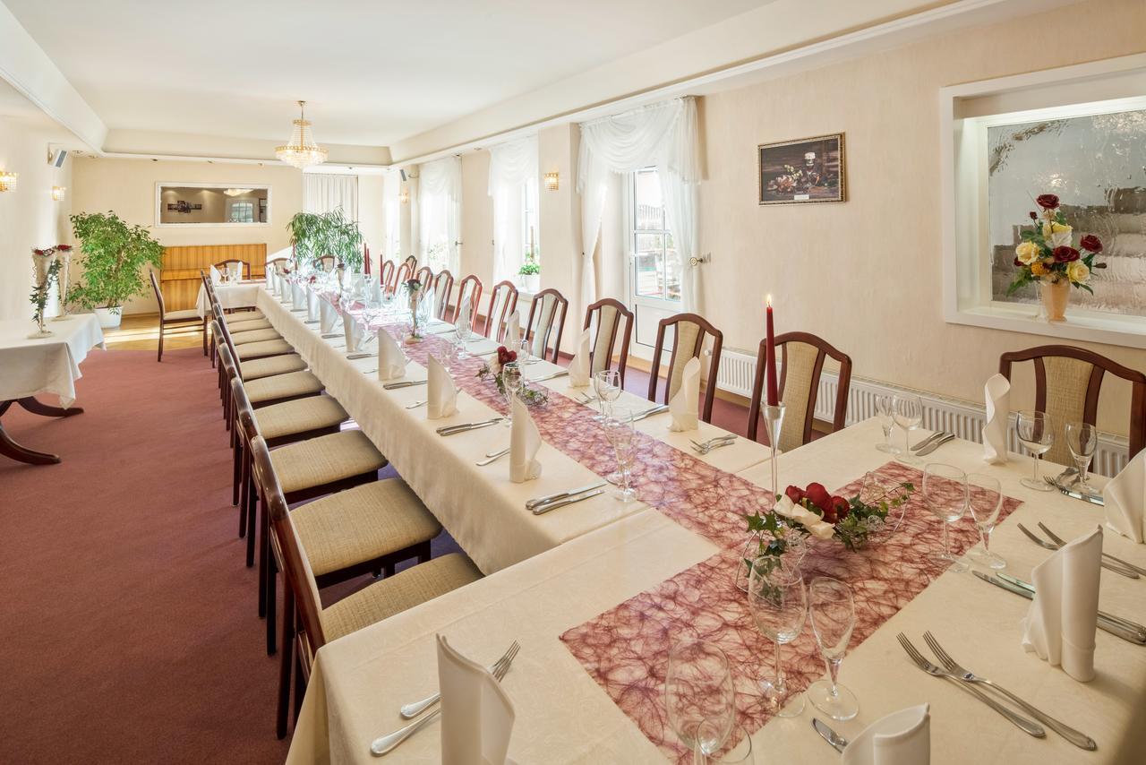 Hotel Rabennest Rabenau Екстериор снимка
